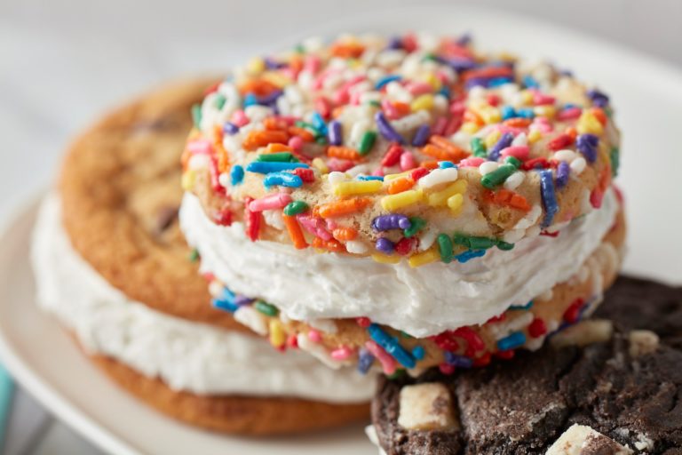 great american cookie 1 768x512