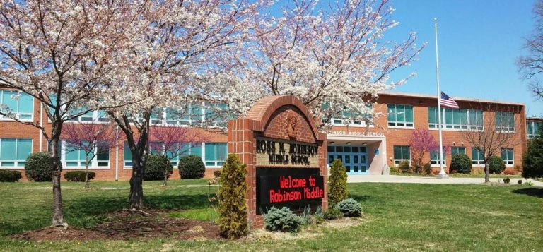 Ross N. Robinson Middle School  768x357