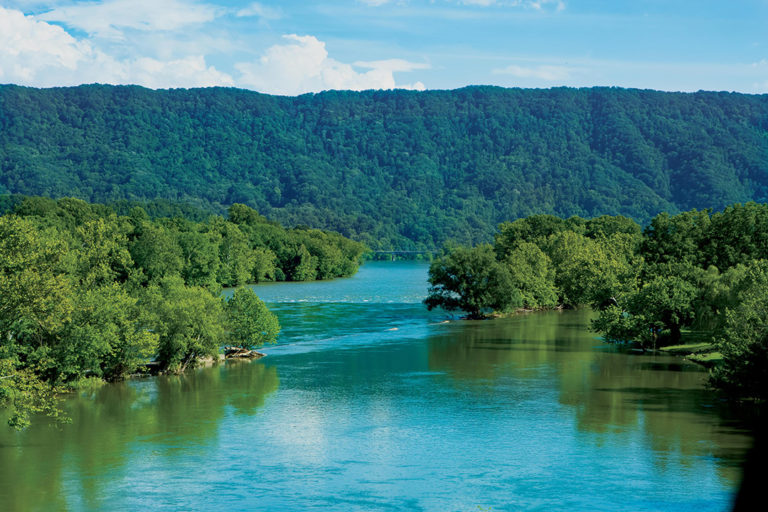fort patrick henry lake 768x512