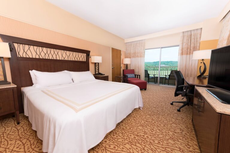 meadowview marriott king room 768x512