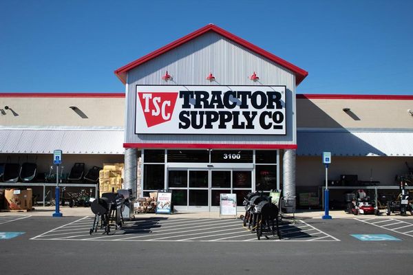 tractor supply 1